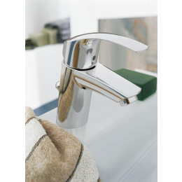 mitigeur-lavabo-eurosmart-taille-m-chrome-23322001-grohe|Robinets lavabos et vasques